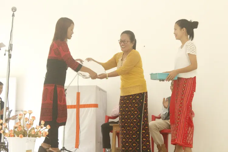 Miss. Risha receiving on be half of Mrs. Yarda Rita